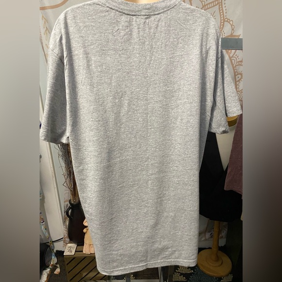 EUC Disney Mickey Mouse Neff T-shirt Gray Size Large - Picture 4 of 7